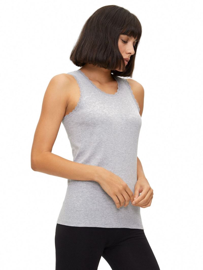 WOMEN %100 COTTON LACE-COLLAR WIDE STRAP VEST