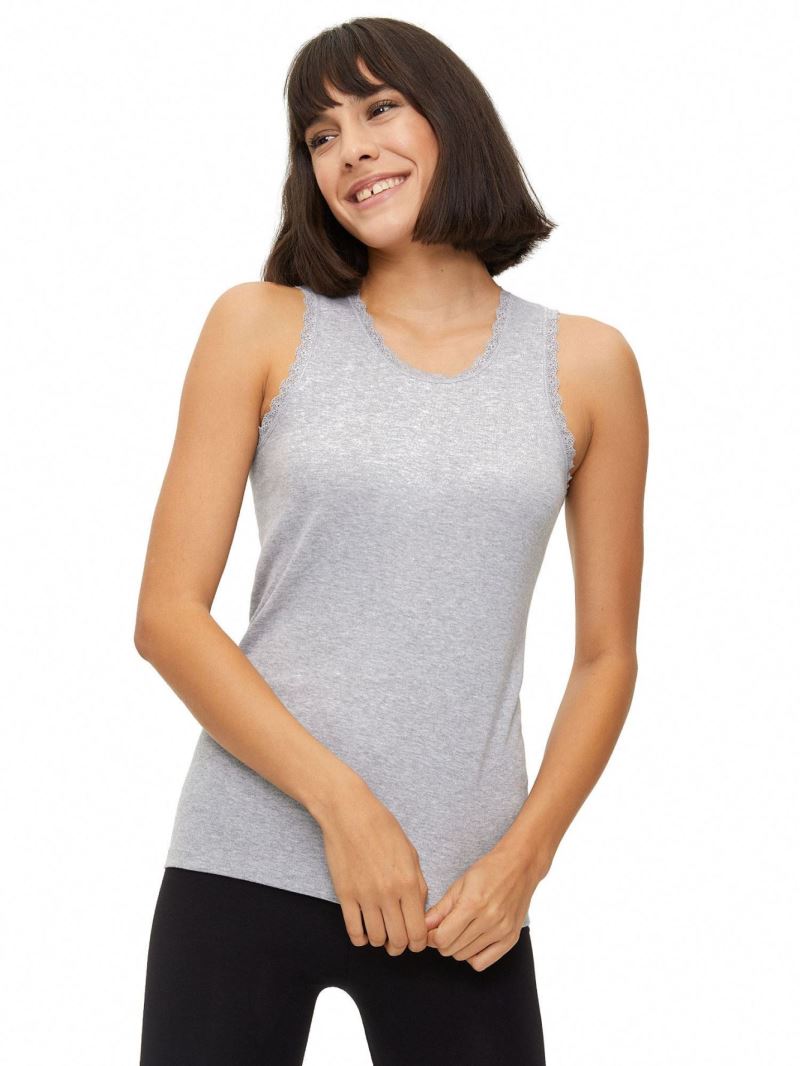 WOMEN %100 COTTON LACE-COLLAR WIDE STRAP VEST