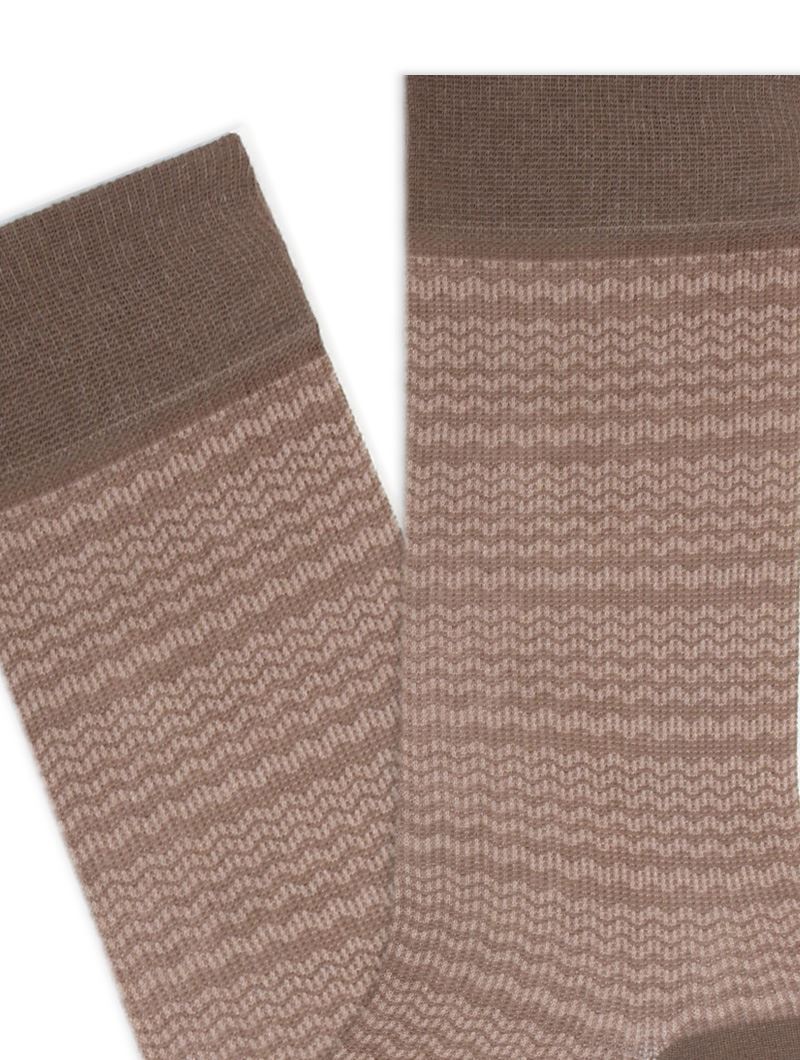 ZIGZAG PATTERNED JACQUARD MEN SOCKS